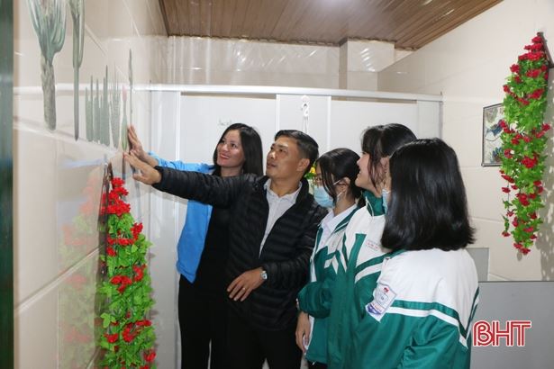 Hà Tĩnh: Công trình măng non Nhà vệ sinh thân thiện” cho những ngôi trường ở TP Hà Tĩnh