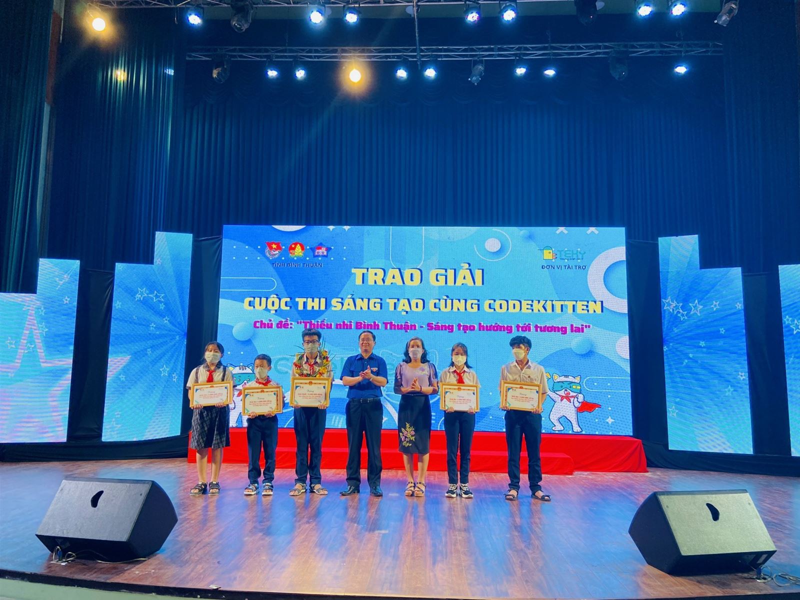 Tỉnh Đoàn Bình Thuận trao giải cuộc thi sáng tạo cùng CodeKitten   chủ đề “Thiếu nhi Bình Thuận – Sáng tạo hướng tới tương lai”