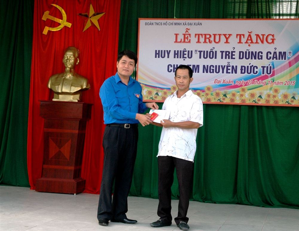 Bắc Ninh: Truy tặng Huy hiệu “Tuổi trẻ dũng cảm” cho em Nguyễn Đức Tú