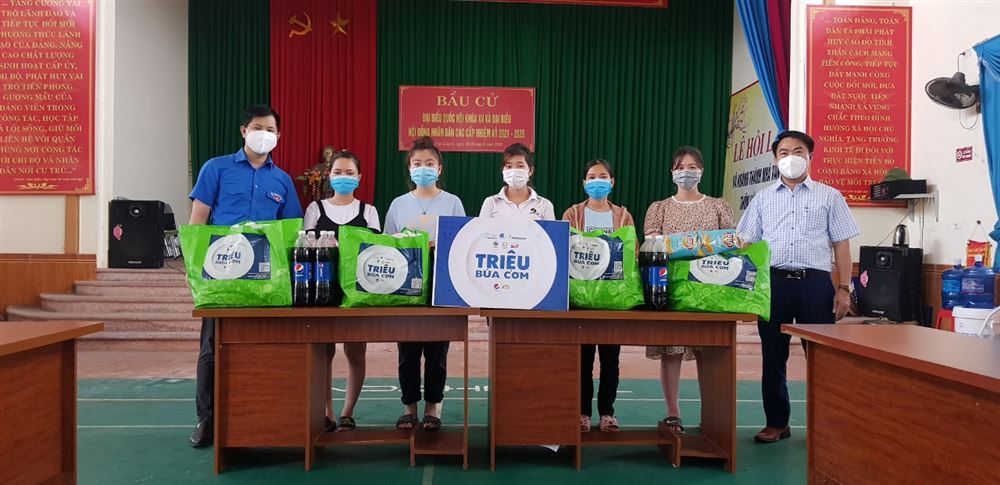 Bắc Giang: Chương trình “Đồng hành cùng thai phụ công nhân trong hành trình vượt cạn”.