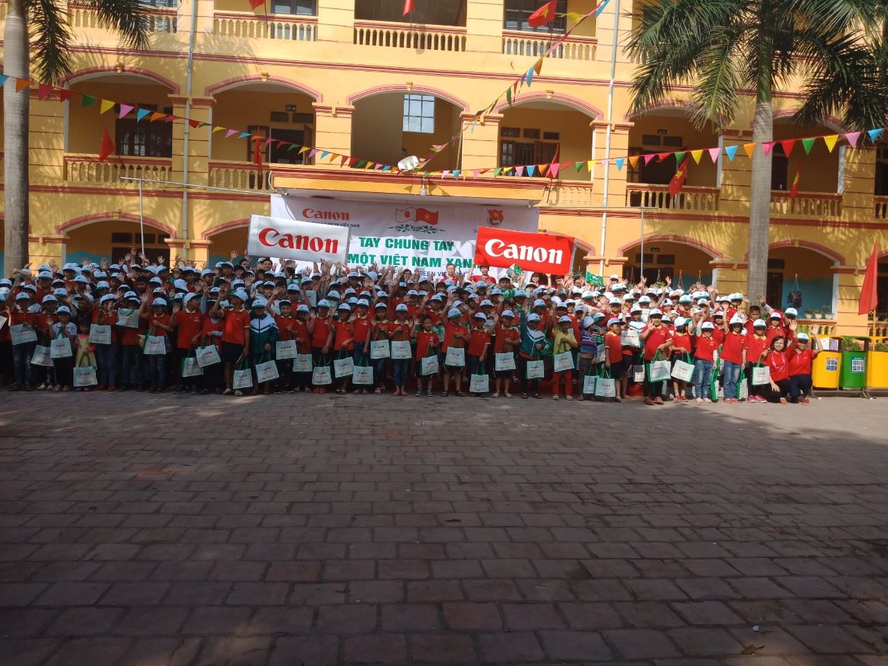 Bắc Giang: Chương trình Tay chung tay vì một Việt Nam xanh
