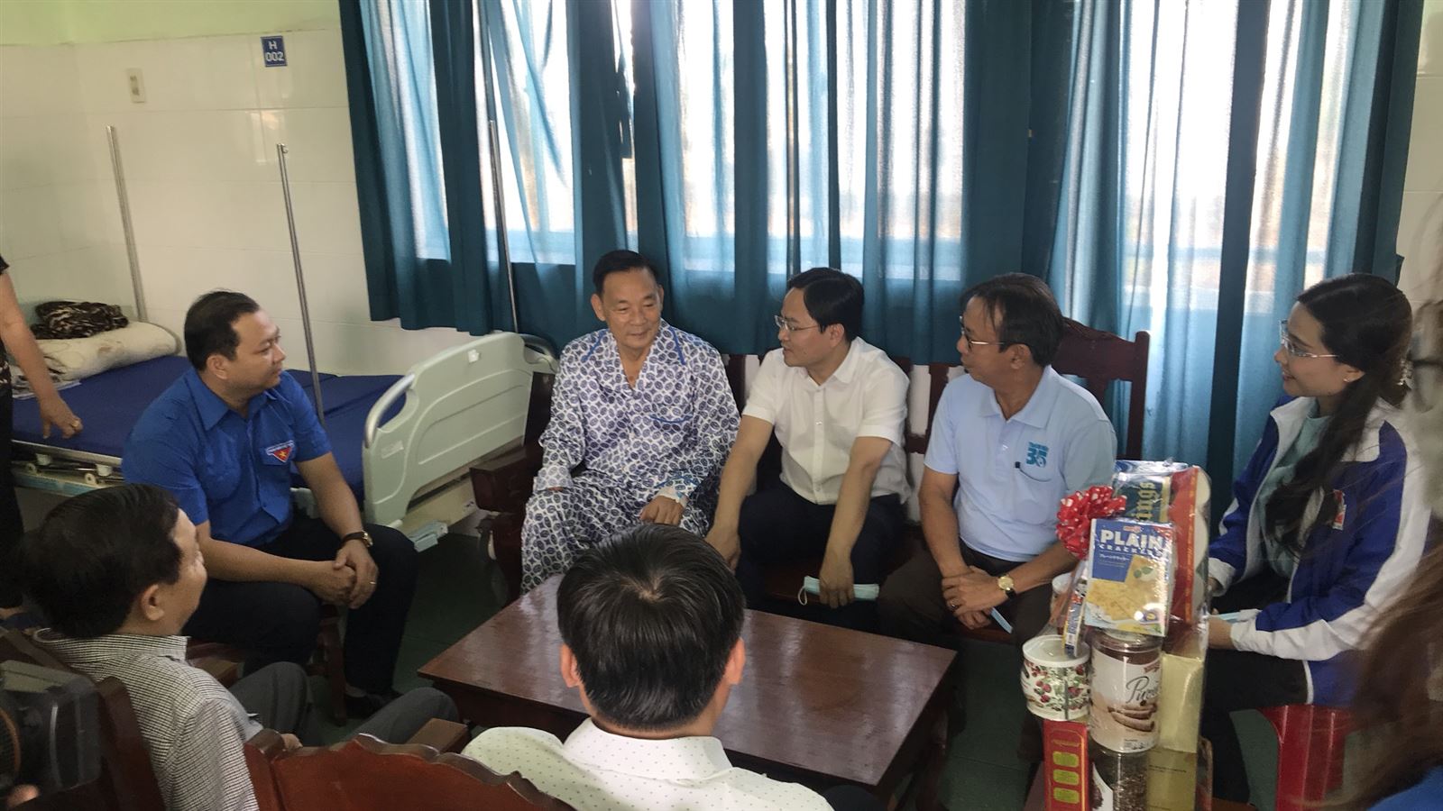 Đồng chí Nguyễn Anh Tuấn, Bí thư Thứ nhất Trung ương Đoàn đến thăm và chúc Tết tại Đồng Tháp