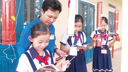 Thư viện trong... ống nhựa