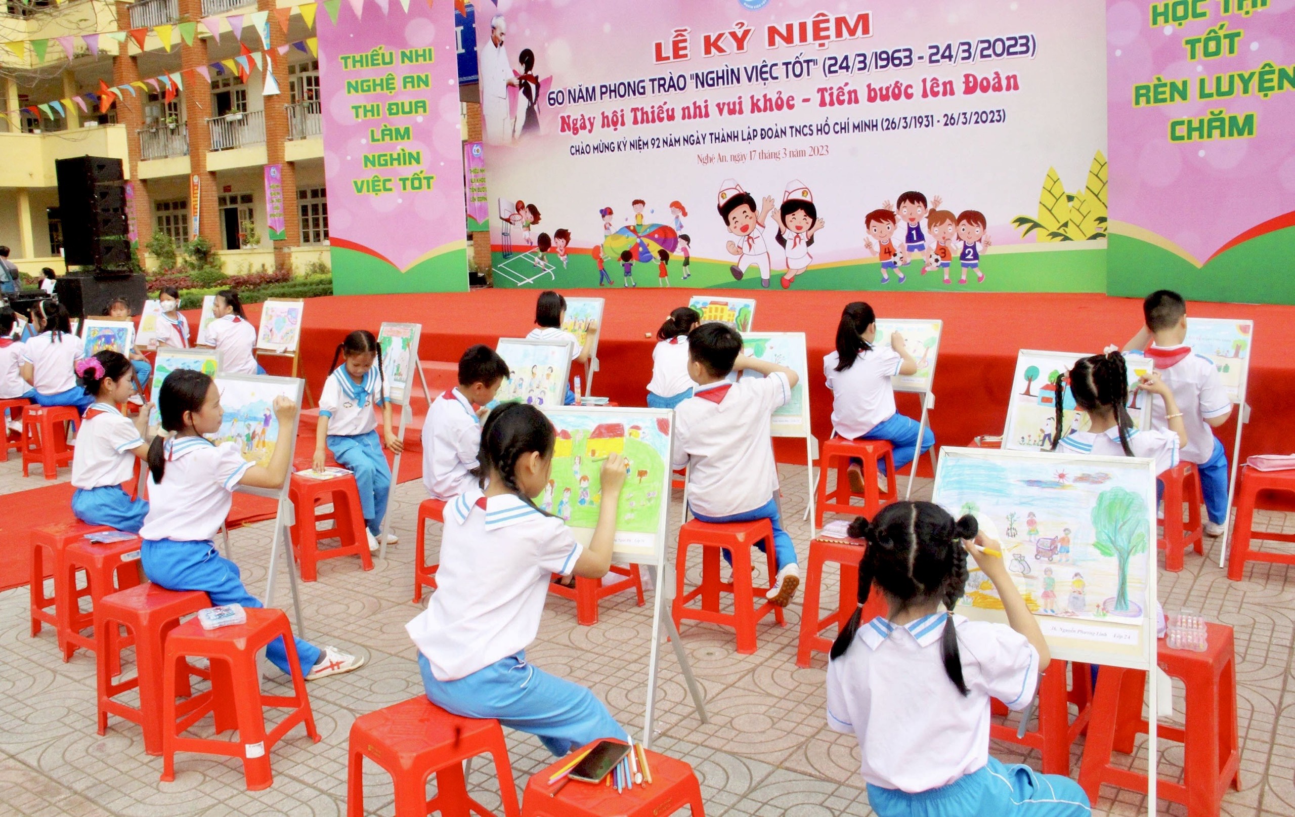 Nghệ An sôi nổi Ngày hội Thiếu nhi vui khoẻ - Tiến bước lên Đoàn năm học 2022-2023