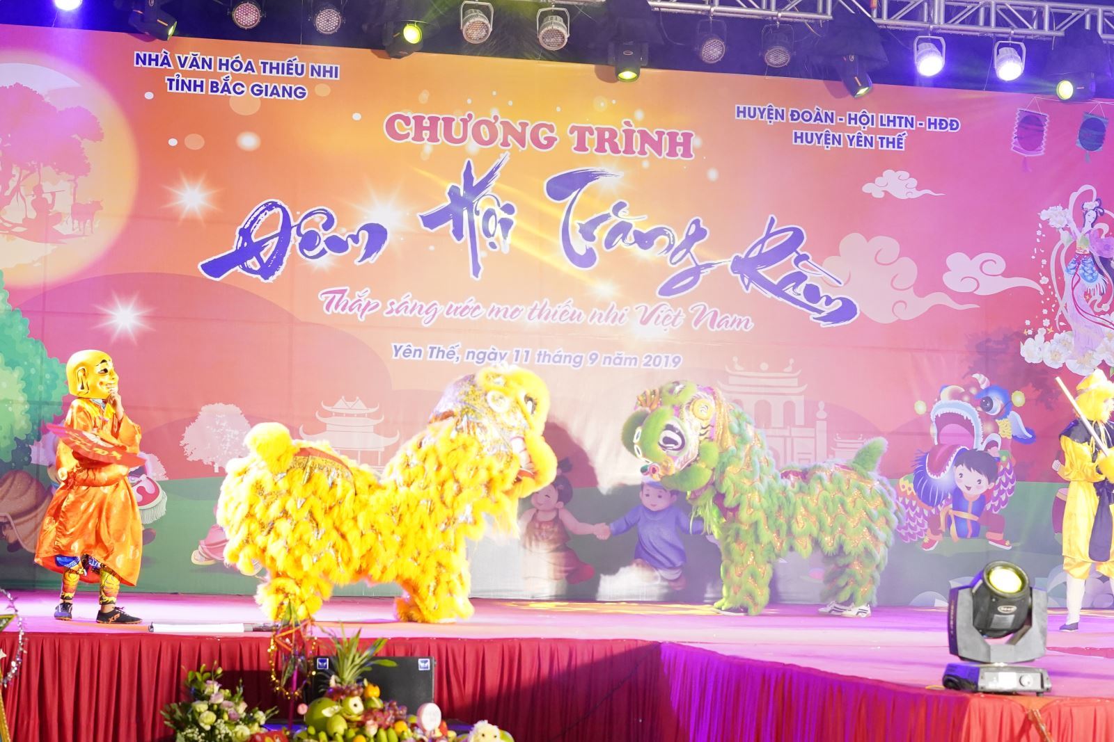 Bắc Giang: Đêm hội Trăng rằm đem niềm vui đến cho thiếu nhi
