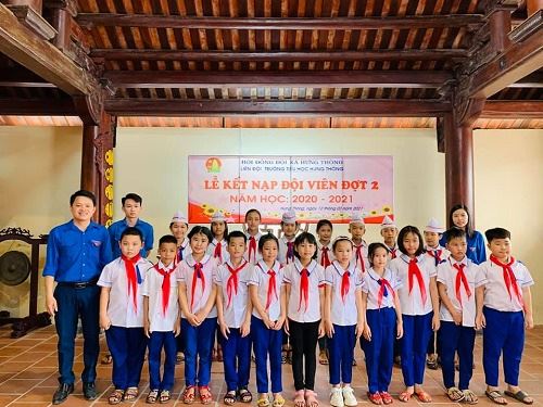 Thiếu nhi Nghệ An thi đua tiến bước lên Đoàn