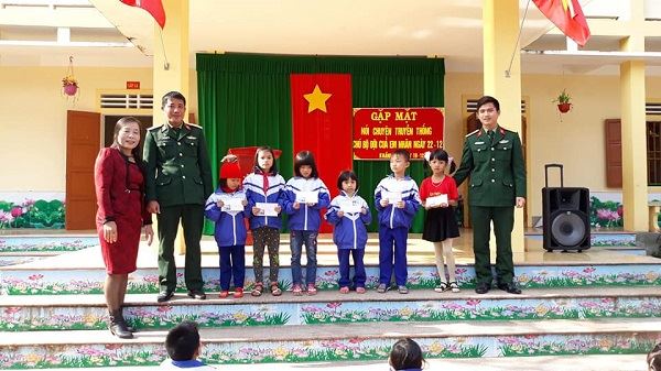 Nghệ An: Tổ chức nhiều hoạt động kỷ niệm 74 năm ngày Thành lập Quân đội Nhân dân Việt Nam