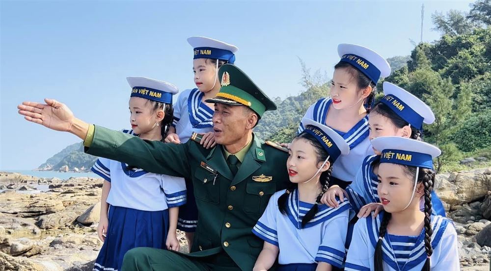 Hà Tĩnh: Tăng cường giáo dục truyền thống nhân ngày thành lập QĐND Việt Nam