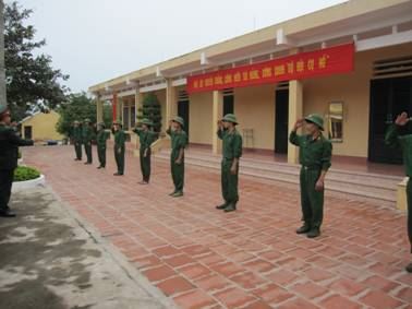 Bắc Giang: Trải nghiệm chúng em tập làm chiến sĩ