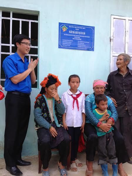Hội đồng Đội tỉnh Yên Bái: Trao tặng ngôi nhà “Khăn quàng đỏ” cho đội viên có hoàn cảnh khó khăn