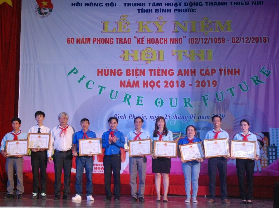 Bình Phước: Tuyên dương 60 gương điển hình tiêu biểu phong trào Kế hoạch Nhỏ