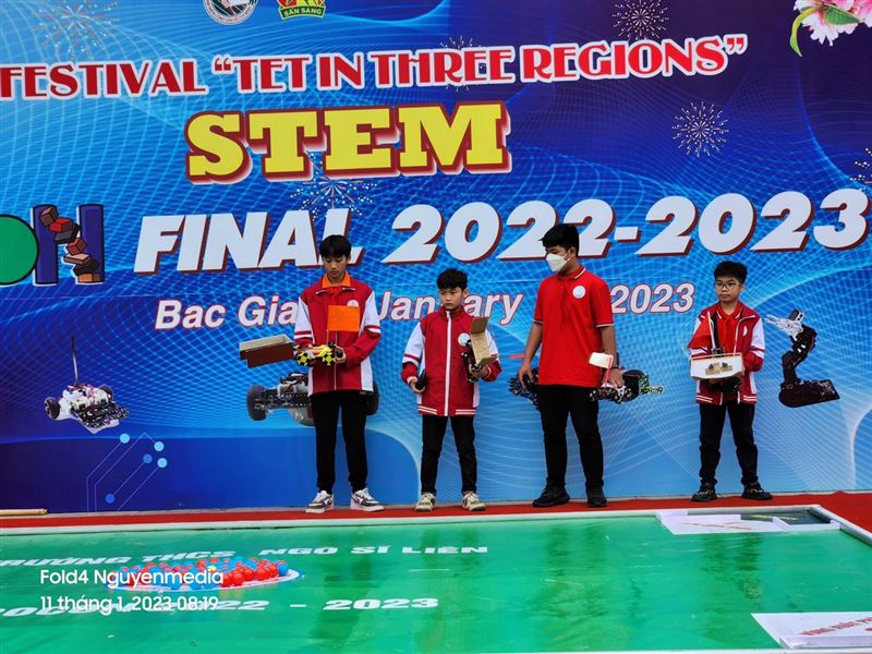Sôi nổi Ngày hội Tiếng Anh - STEM và Chung kết Cuộc thi ROBOCON Liên đội Trường THCS Ngô Sỹ Liên, Thành phố Bắc Giang, tỉnh Bắc Giang