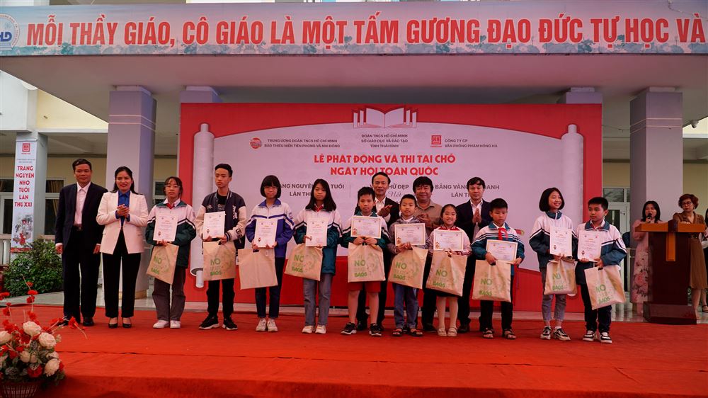 Thái Bình: Phát động ngày hội “Trạng nguyên nhỏ tuổi”, Viết chữ đẹp “Nét chữ - Nết người” và Bảng vàng ghi danh
