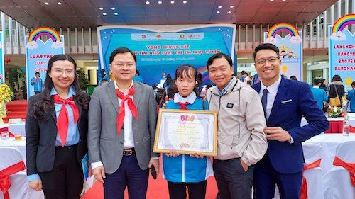 Đồng Tháp: Nguyễn Ngọc Trúc Lam – gương sáng học sinh sở hữu giải thưởng Kim Đồng năm học 2021 – 2022