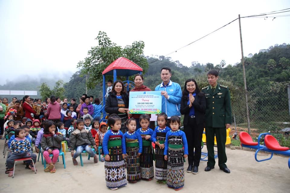 Chương trình Tết ấm cho em - Lễ hội gói bánh chưng năm 2020 tại huyện Quan Sơn, tỉnh Thanh Hóa