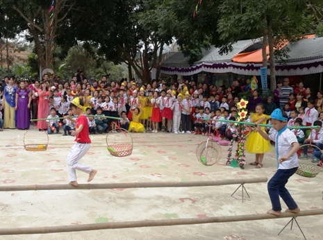 Lào Cai: Làm điểm Ngày hội 