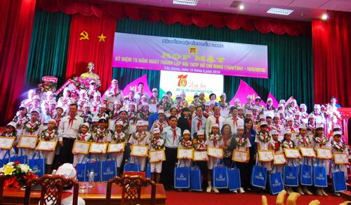 Tiền Giang họp mặt kỷ niệm 75 năm ngày thành lập Đội TNTP Hồ Chí Minh 