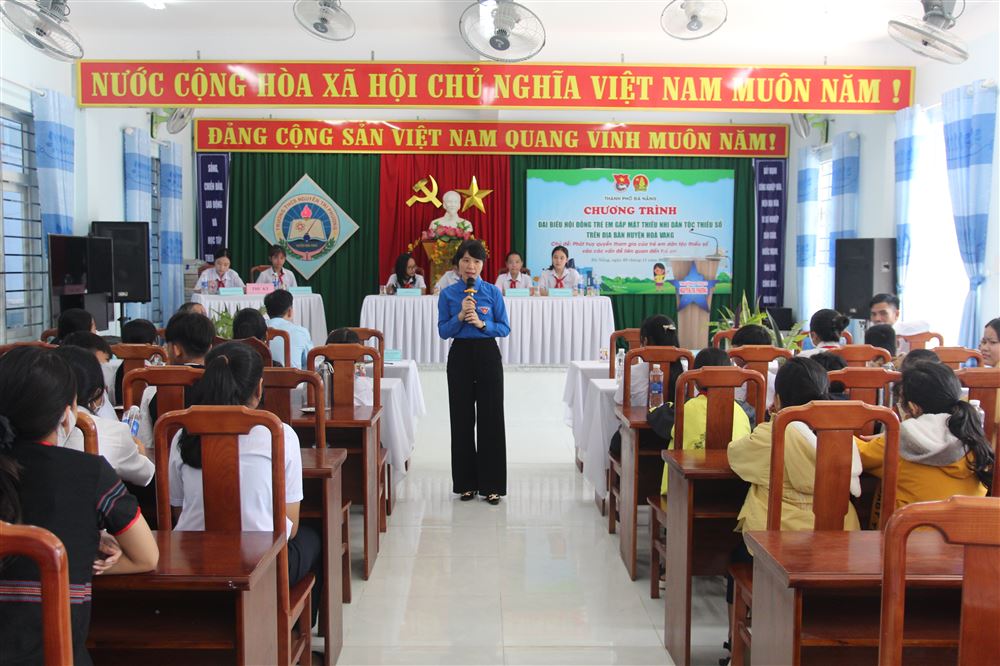 Chương trình Đại biểu Hội đồng trẻ em  gặp mặt thiếu nhi dân tộc thiểu số trên địa bàn huyện Hoà Vang 