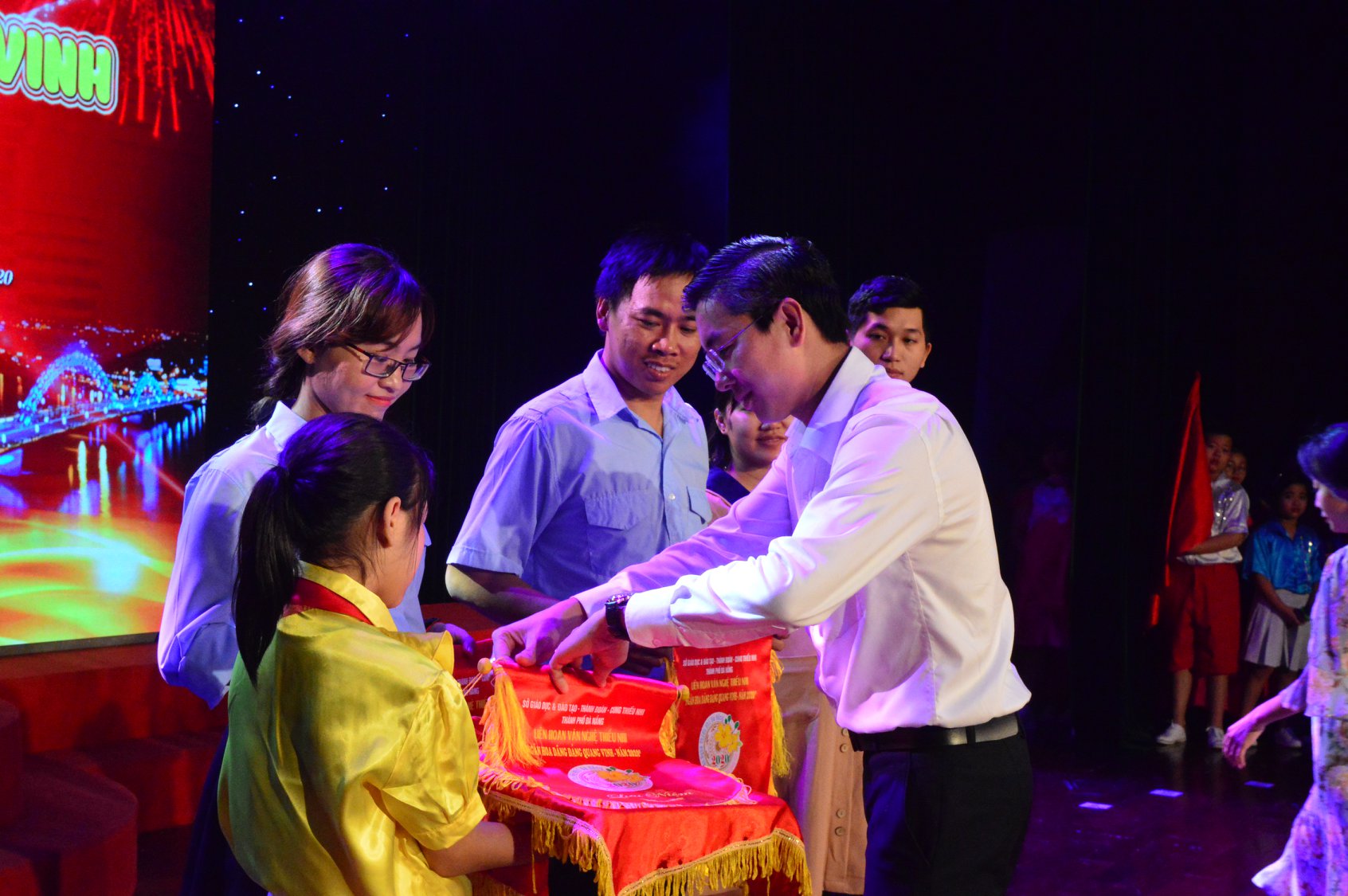 Đà Nẵng, khai mạc Liên hoan văn nghệ Thiếu nhi Ngàn hoa dâng Đảng quang vinh”