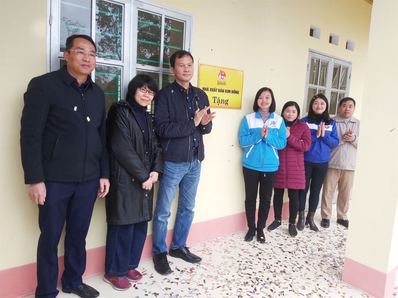 Nhà Xuất bản Kim Đồng tặng phòng học cho điểm trường Điểm trường Nà Khuông