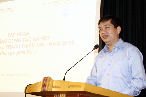 Bí thư Trung ương Đoàn Nguyễn Long Hải phát biểu khai mạc lớp tập huấn