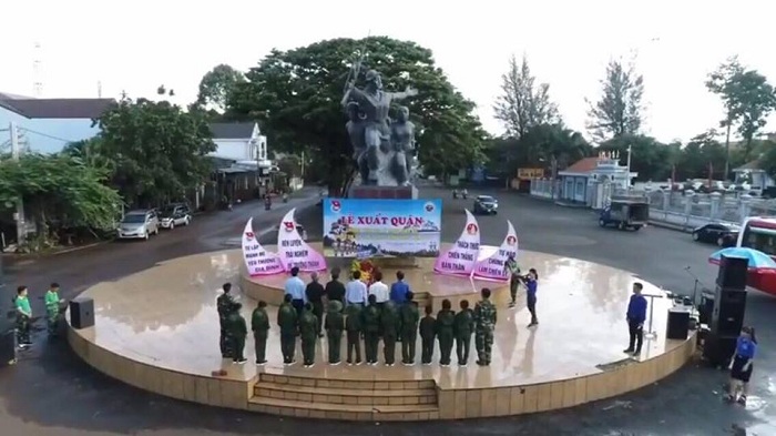 Chương trình học kỳ trong quân đội “Chúng em tập làm chiến sỹ biên phòng” năm 2018 trên địa bàn thị xã Phước Long